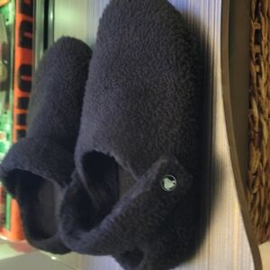 Cozy Black Fleece Slippers